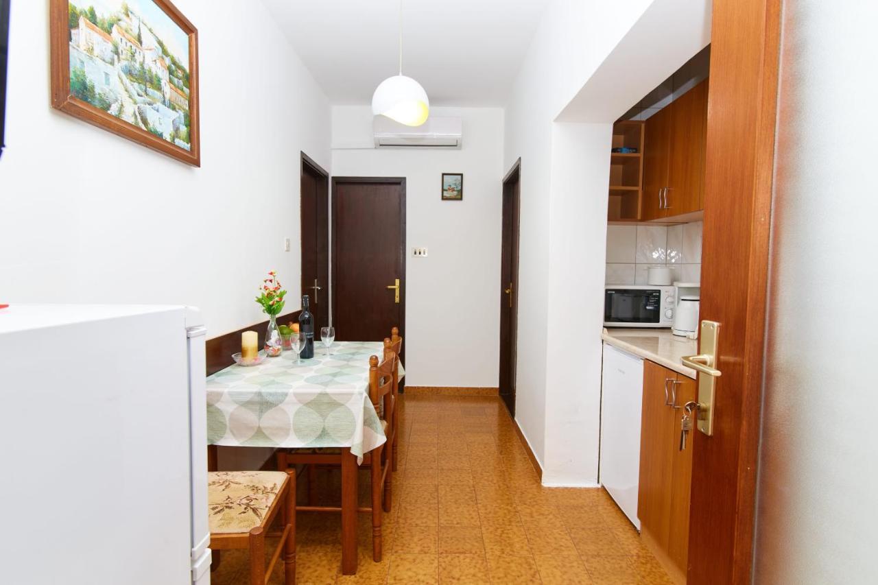 Apartments And Rooms With Parking Space Crikvenica - 19125 エクステリア 写真